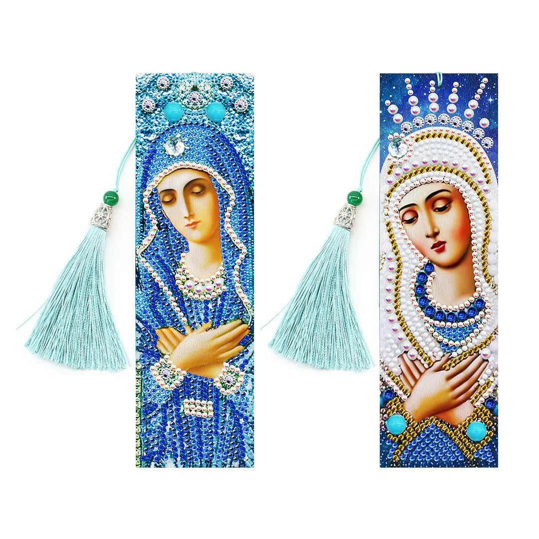 DIY 5D diamond painting bookmark kit with pendant measuring 6 by 21 centimetres