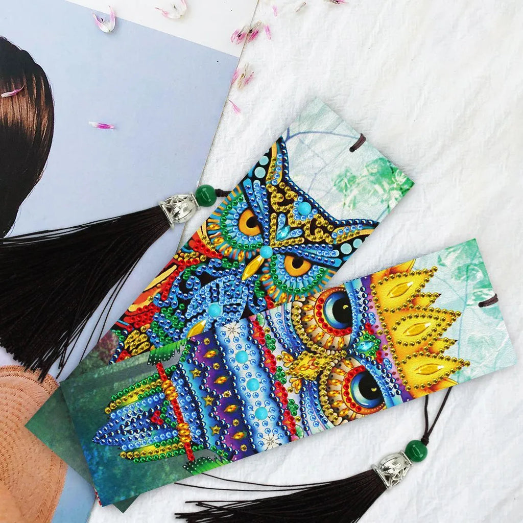 DIY 5D diamond painting bookmark kit with pendant measuring 6 by 21 centimetres