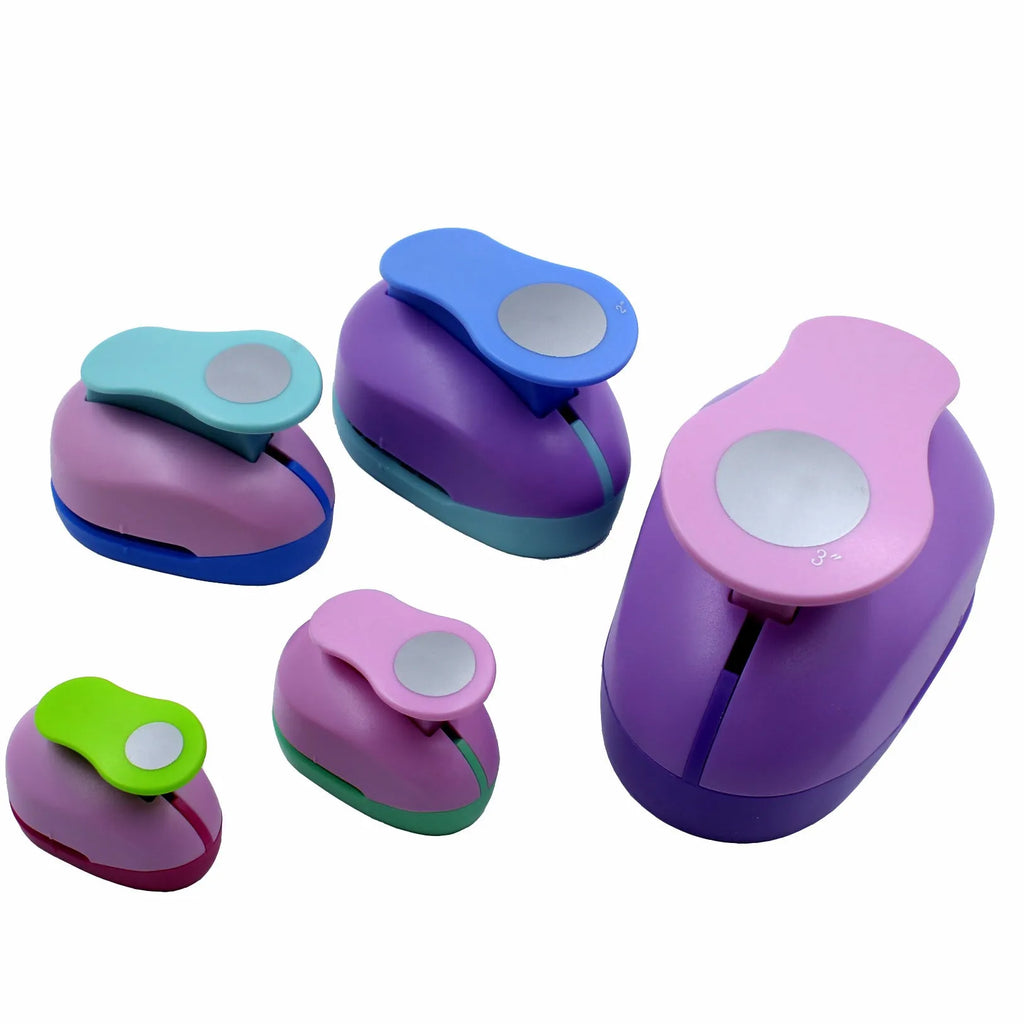 Children's round puzzle embossing machine with six die sizes and colourful discs