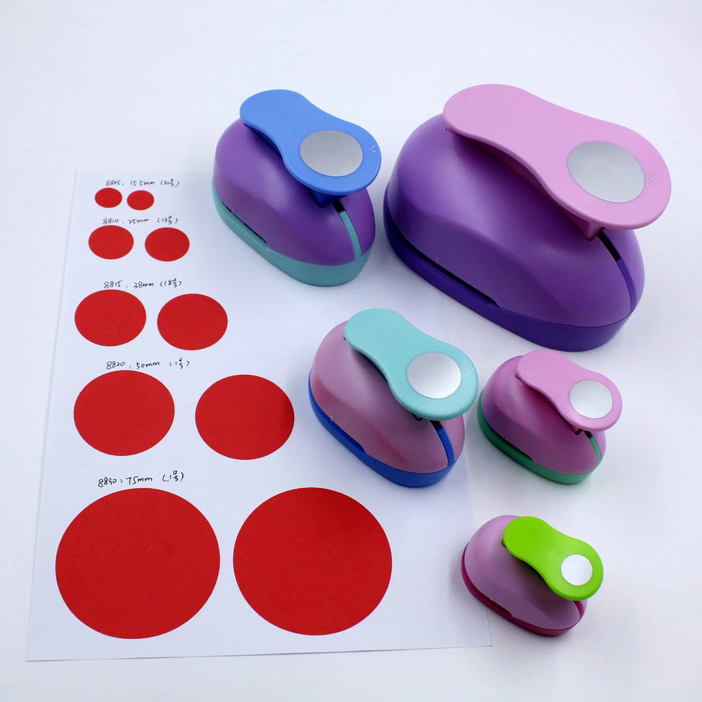 Children's round puzzle embossing machine with six die sizes and colourful discs
