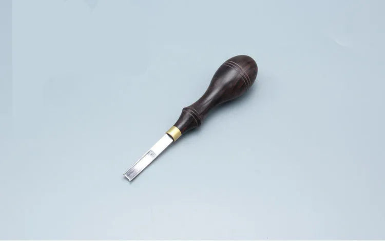 Leather hand tool for thinning wide shovel edges with 35cm blade length and sectional cutting design