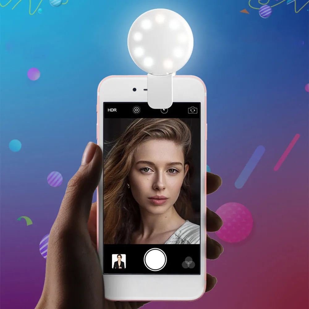 Round clip-on mobile phone fill light in four colours with professional flash specifications