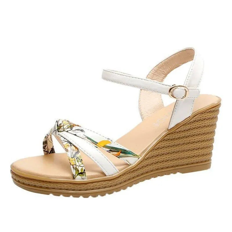 Women's pink wedge sandals with 5cm platform, fish mouth design, and adjustable buckle closure on non-slip PU sole