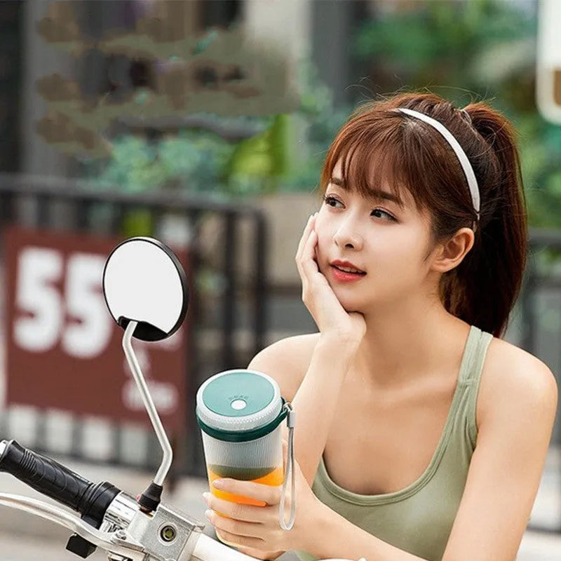 Portable pink and green USB rechargeable electric juicer cup with 400mL capacity
