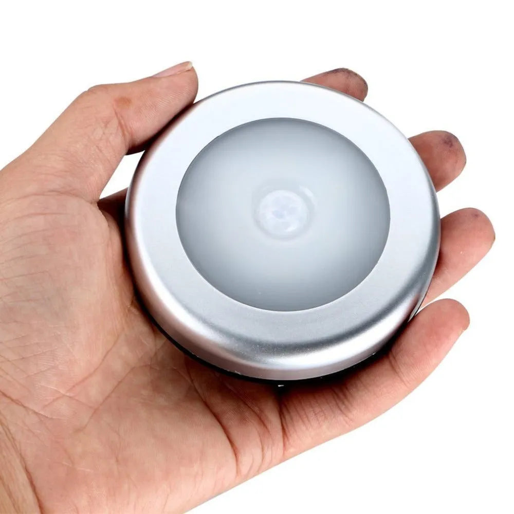 Silver wireless motion sensor night light with 80mm PC plastic lampshade and LED illumination