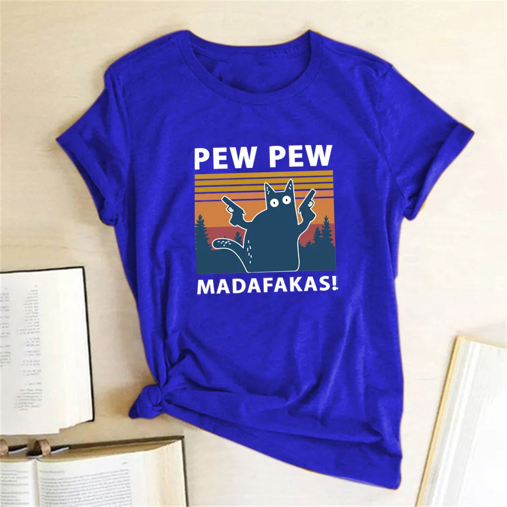 Short sleeve t-shirt with round neck collar in loose fit European sizing with street style design