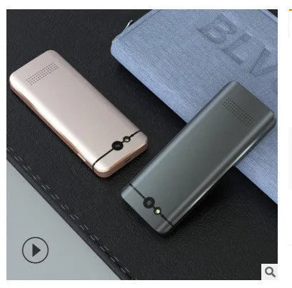 M9 Translator device in gold or silver grey with compact plastic design for speech and photo translation
