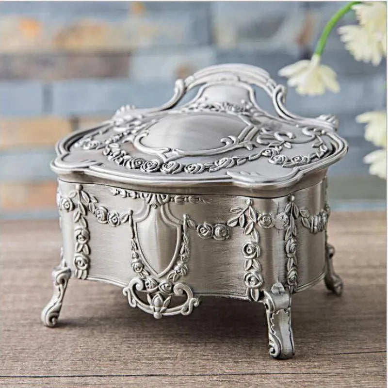 Hangkai silver enamel jewellery storage box in zinc alloy, showing ancient tin and silver colour options.