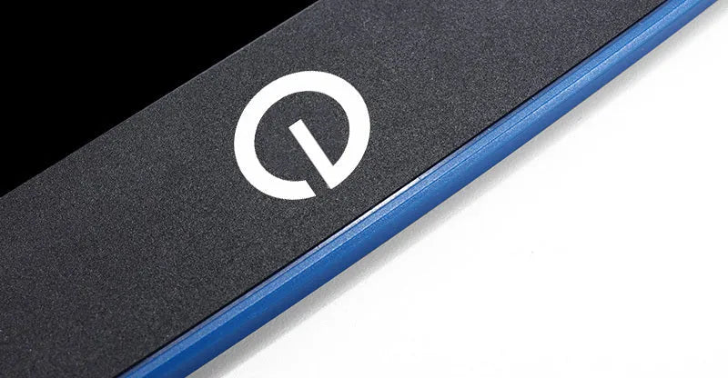 LCD writing tablet with ABS frame, erase button, 150 x 122 x 7mm size and black, white, blue, green or red body