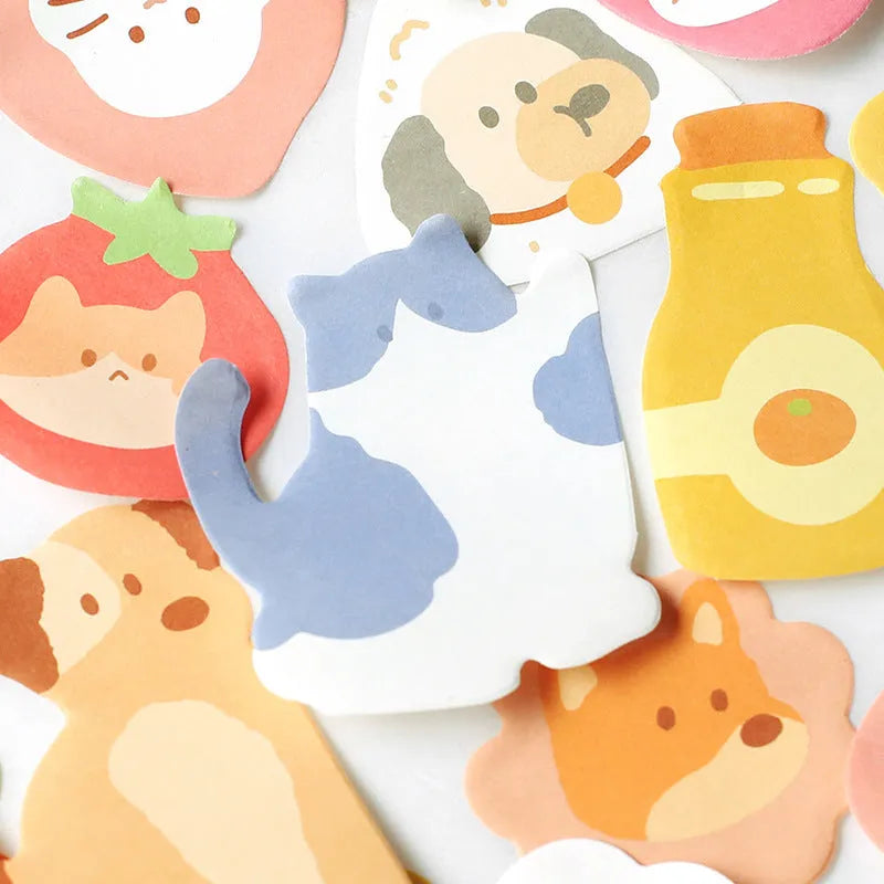 Small animal shaped sticky note set showing six cover designs with 90 pages for memos
