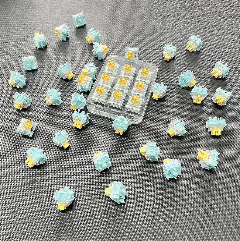 36 Tiger Mo Sea Salt Lemon PRO Mute mechanical keyboard switches in packaging
