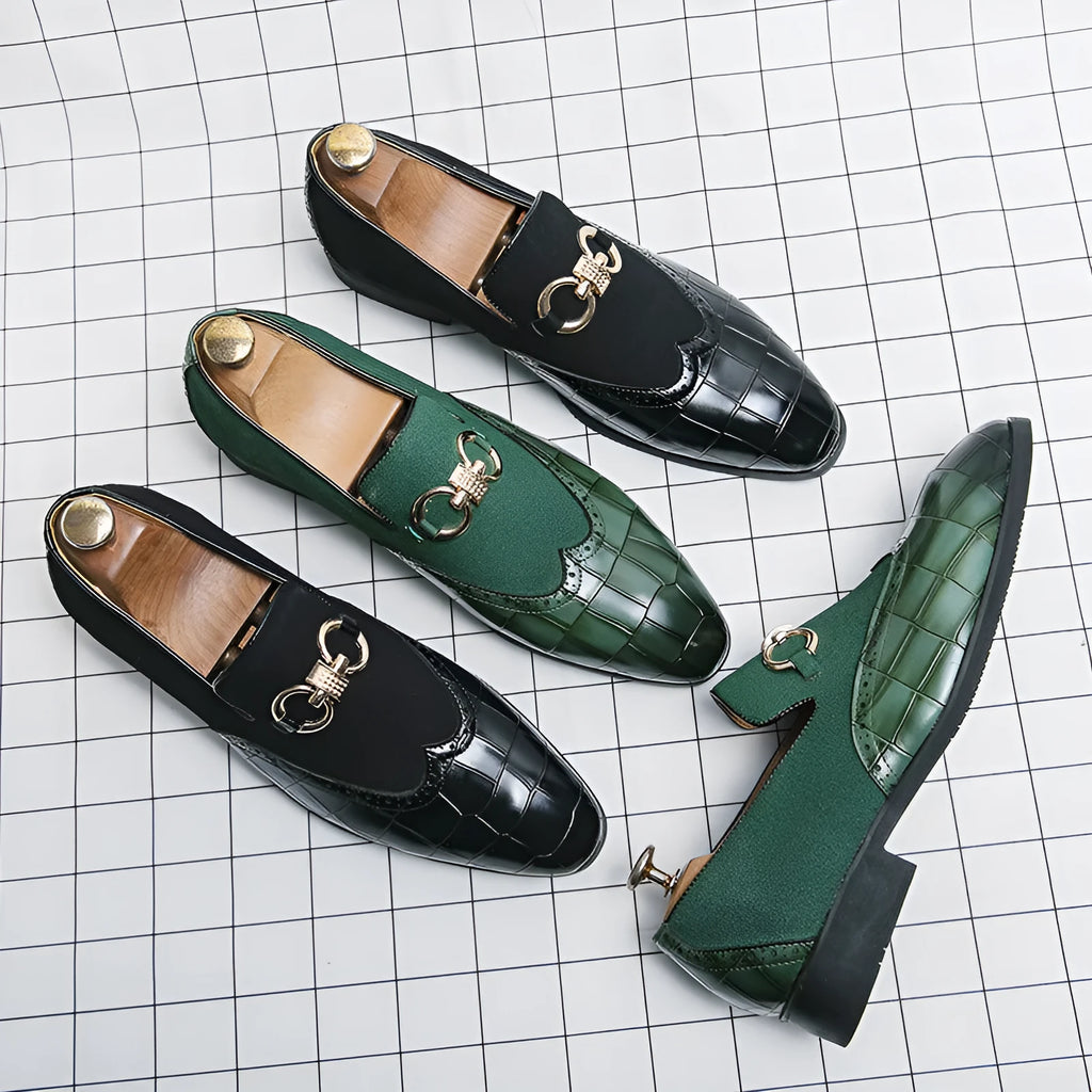 Men's Korean style leather shoes with pointed toe design and sewing line details in black or green