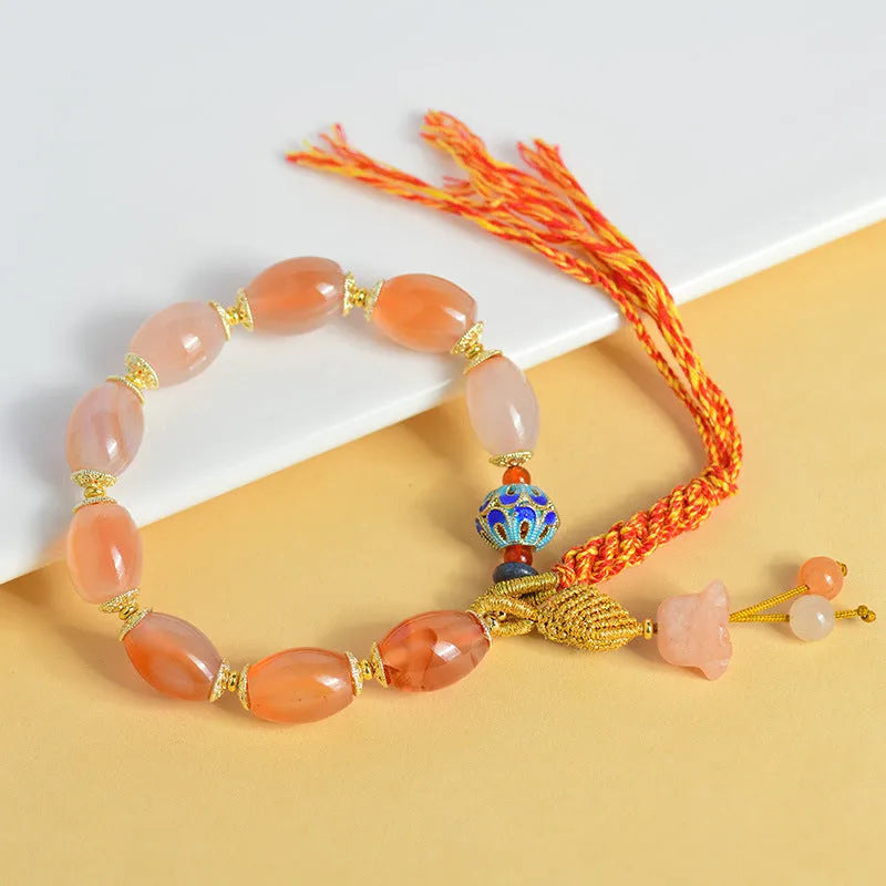 Handmade agate Tibetan bracelet with geometric flower patterns and lily elements in vintage ethnic style
