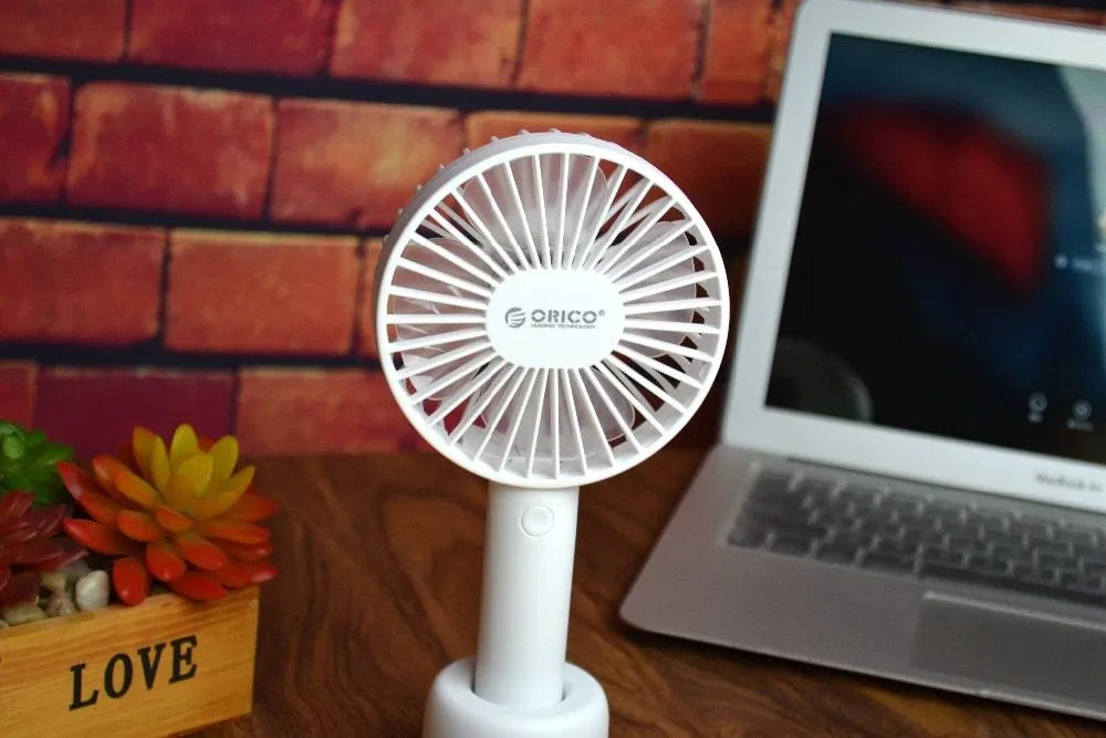 ORICO FH1 white portable USB rechargeable fan with fine lines texture, compact design for desktop use