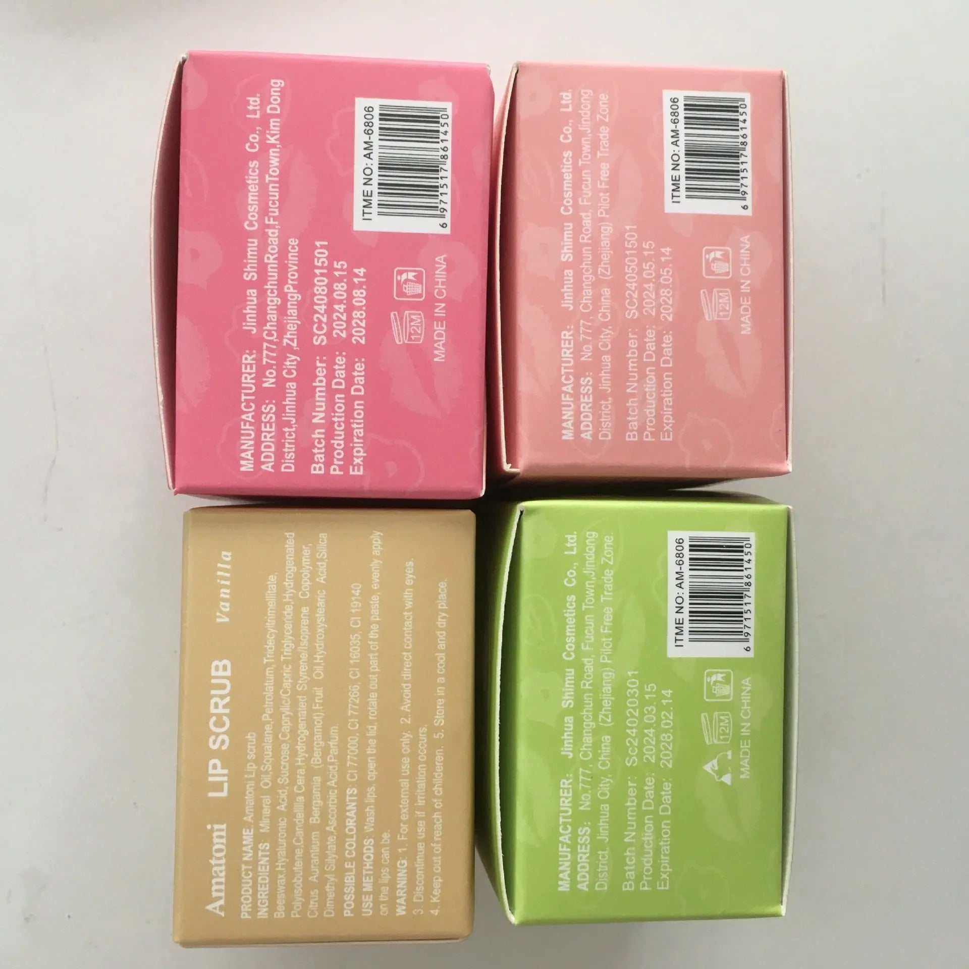 Amatoni Lip Scrub pot showing 30g exfoliating cream with fruit flavour options