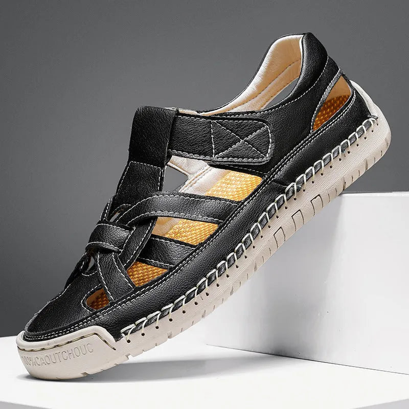 Lightweight women's low-top casual shoes with Velcro strap and soft rubber sole in a solid colour.