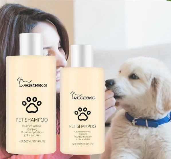 Dog shampoo bottle in 100ml and 300ml sizes with mild formula for cleaning and reducing coat tangles
