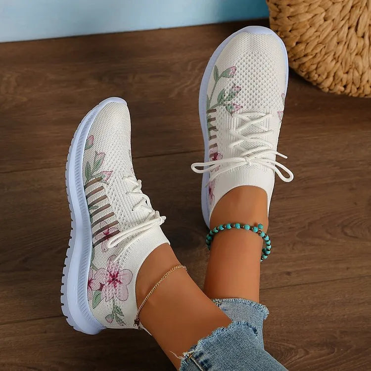 Women's Milky White mesh flyknit running shoes with rubber sole and flat heel design