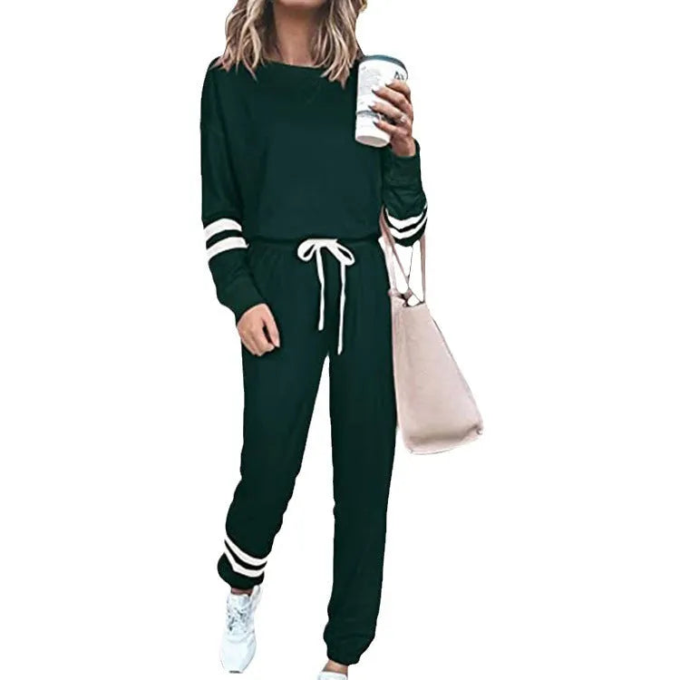 Women's loose-fitting casual suit set in solid colour with top and pants, available in plus sizes