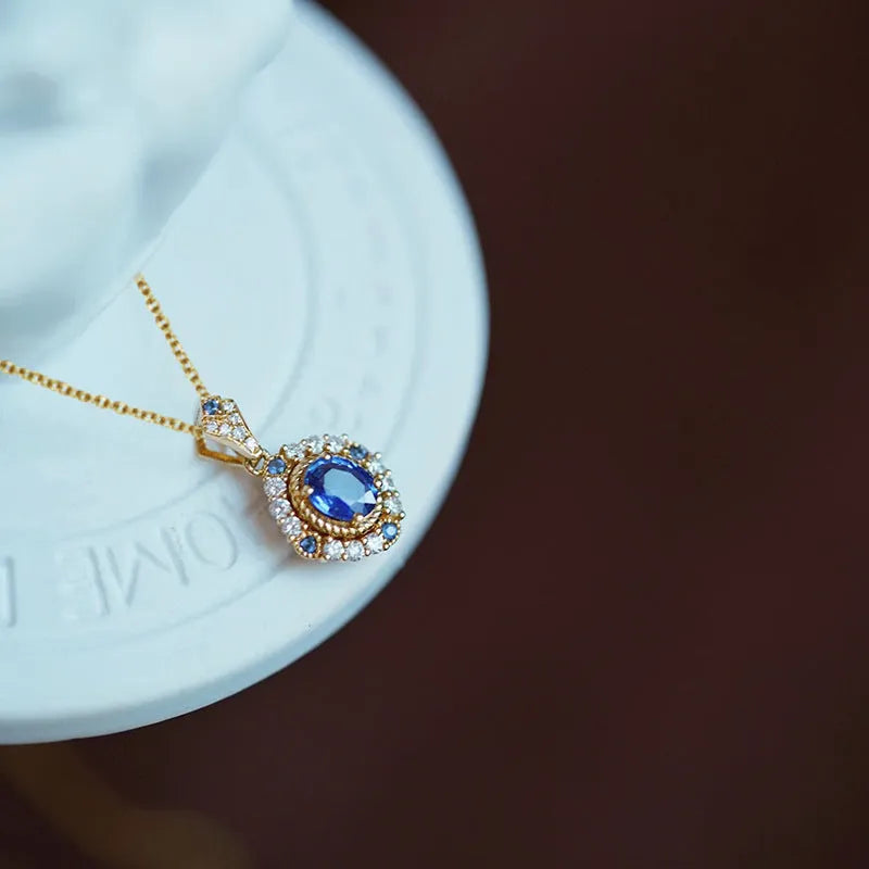 Huitan adjustable royal necklace with mixed gem pendant on copper chain