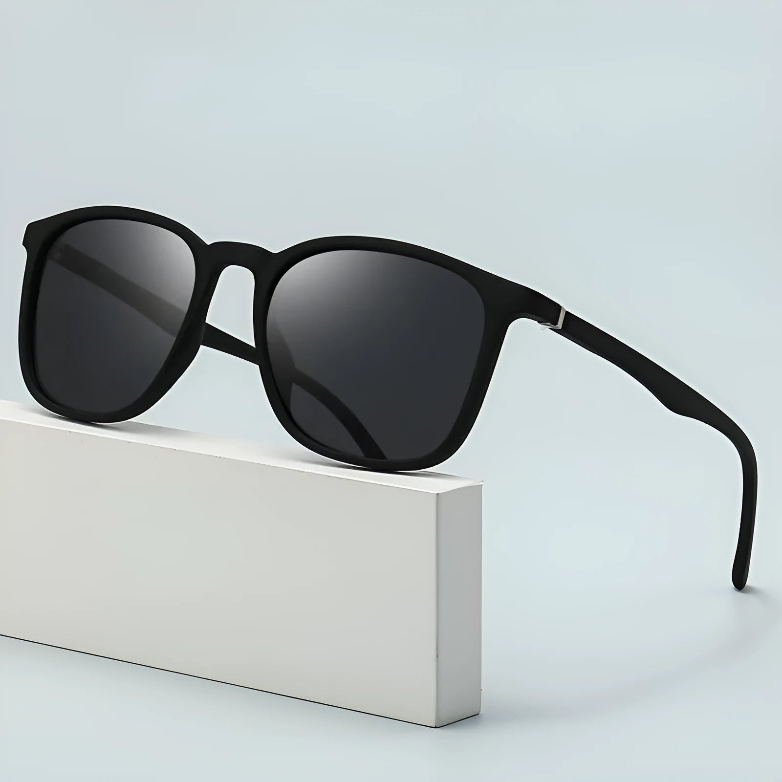 Men's polarised sunglasses with a PC frame and UV400 lenses in a choice of colours including black and blue.