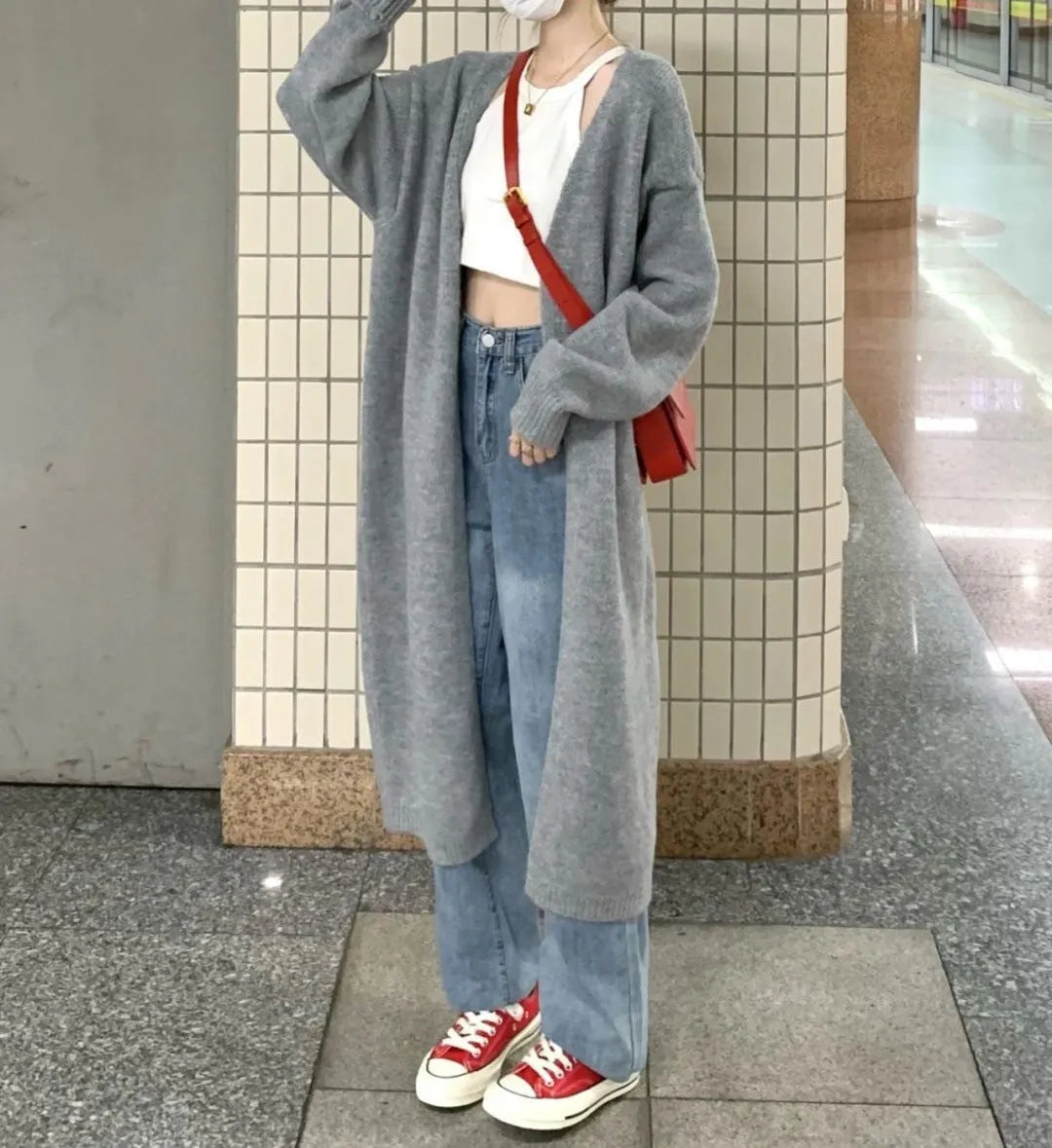 Loose large knitted cardigan with 3D effect pattern in dark gray, 65cm length, chenille fabric, long sleeves