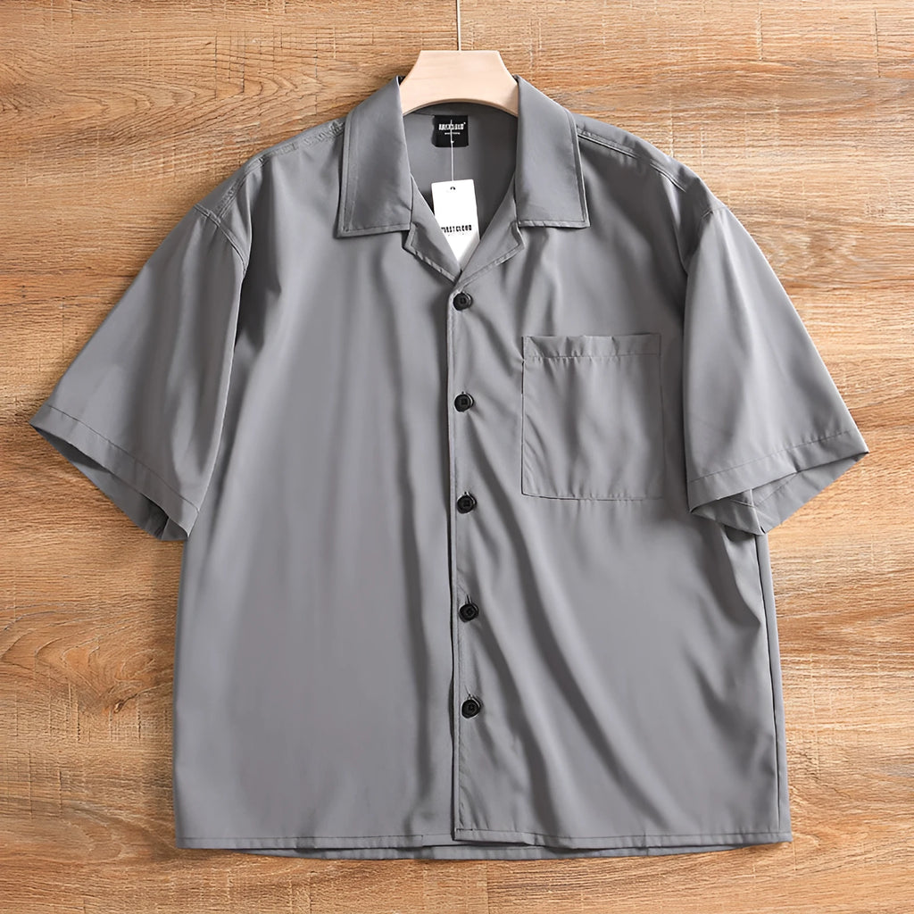 Men's lightweight pure cotton loose fit short sleeve shirt in Army Green colour
