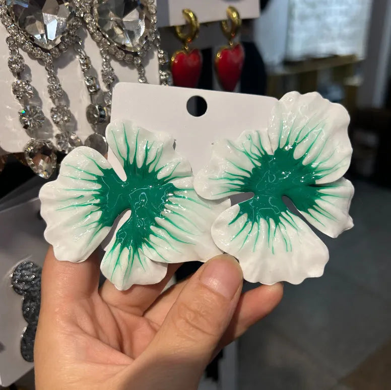 Pastoral style alloy floral earrings with electroplated finish and oil-spot glaze effects on 1.5cm designs