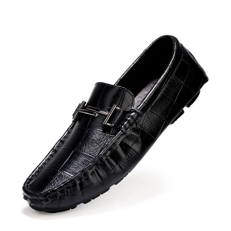 Men's casual leather peas shoes with belt buckle, cowhide upper, and flat rubber sole in black colour