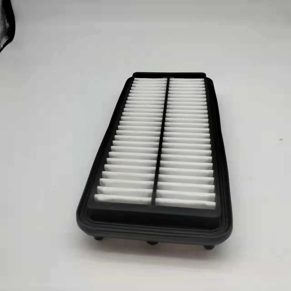 Black car air filter with dimensions 256mm by 113mm by 40mm for Modern vehicles