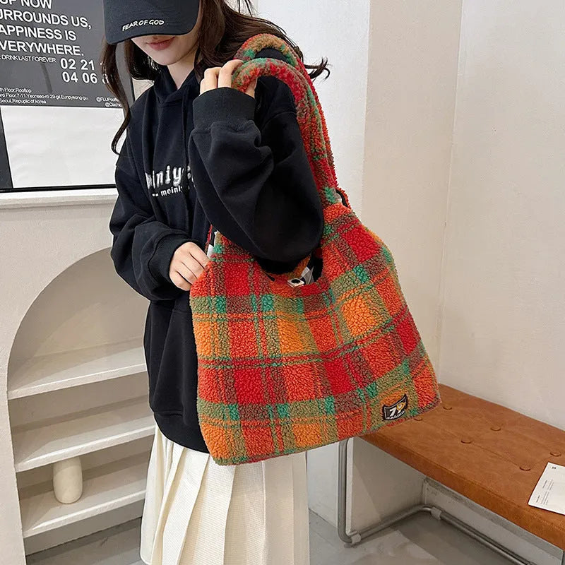 Women's plaid crossbody tote bag in army green with 40x44x9cm dimensions and zipper changing bag