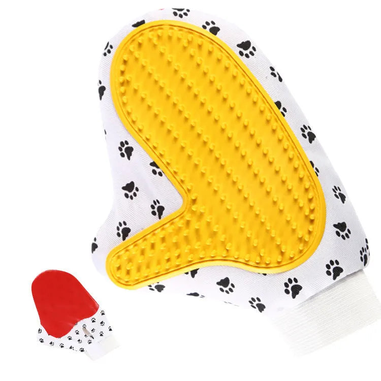 White silicone and cloth pet brush glove, 25 x 17cm, for cat and dog grooming and bathing