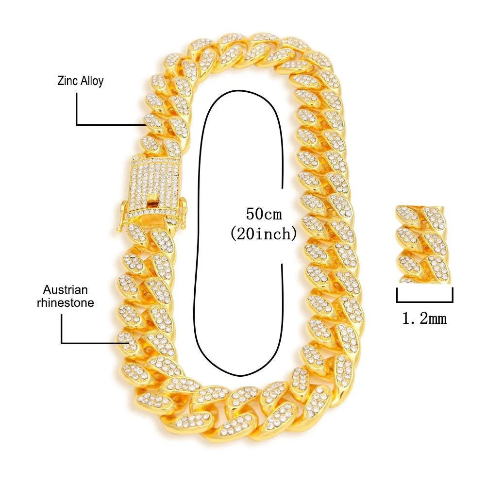 Roman grain graduation quartz watch set with black mesh band, square diamond-studded dial, matching bracelet and necklace