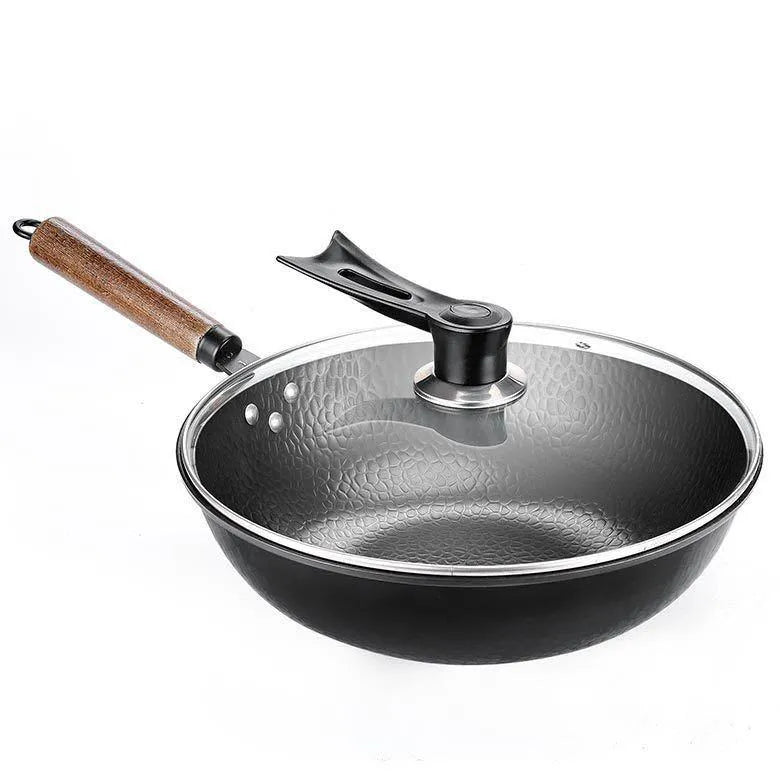 Traditional black iron wok with long wooden handle, 32cm diameter cooking pan
