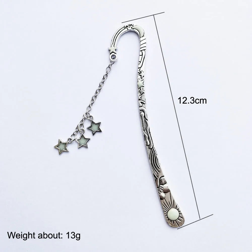 Retro five-pointed star metal bookmark with fluorescent finish and celestial motifs