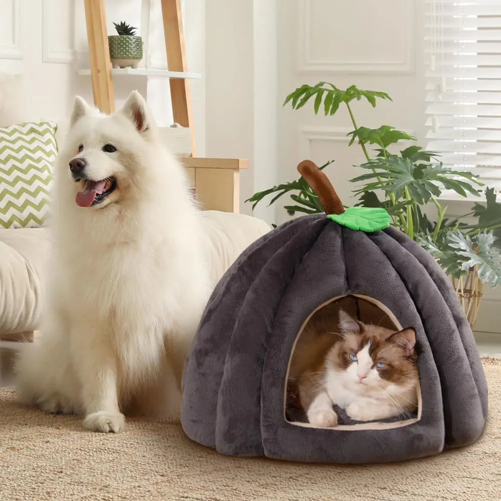 Pumpkin-shaped cat cave bed with removable mat in blue, grey or yellow