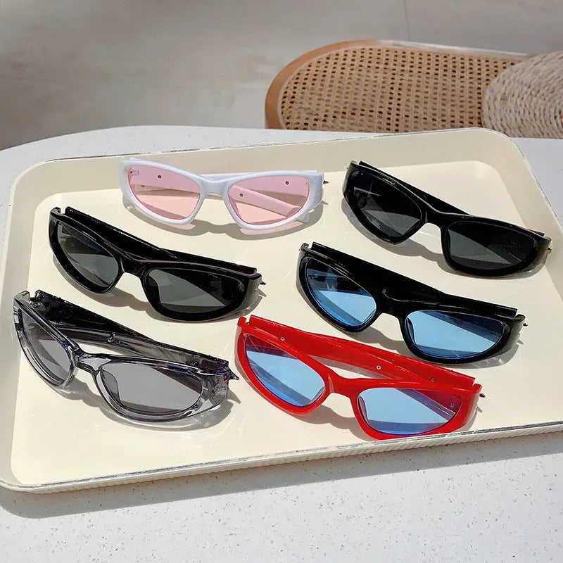 Outdoor sports windproof sunglasses with black frame and blue lens, Category 3 protection