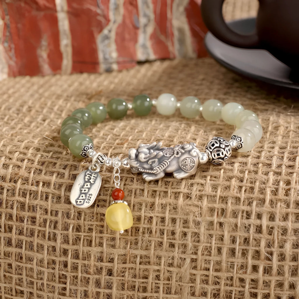 Pure silver coin bracelet with 8x7mm natural Hetian jade centrepiece, retro women's style