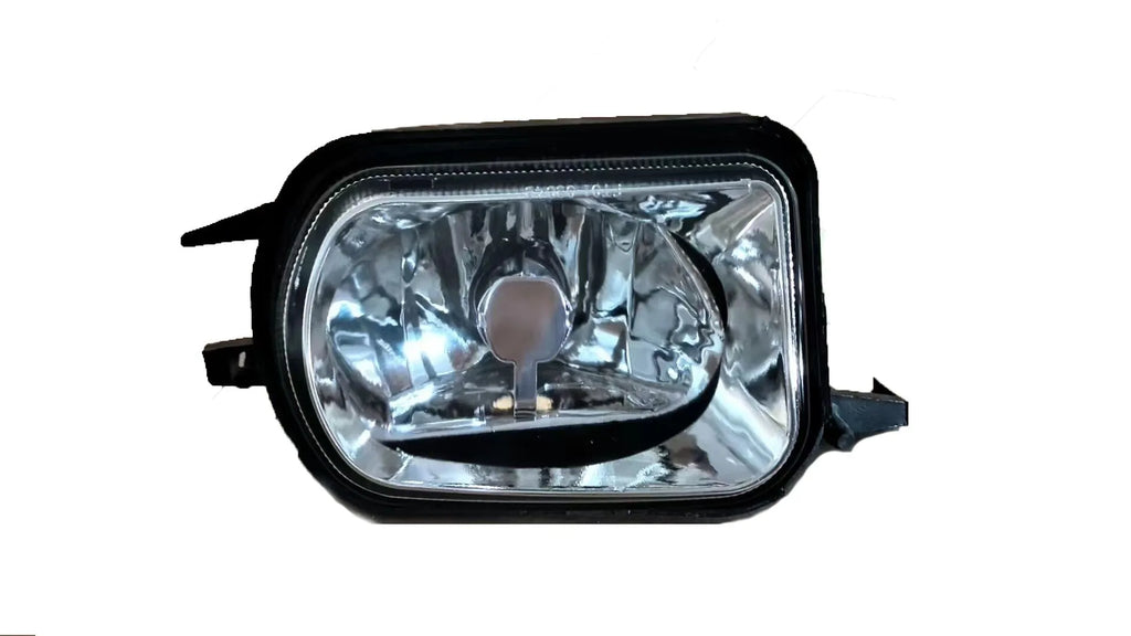 Mercedes-Benz W203 C-Class front fog lamp and daytime running light replacement unit