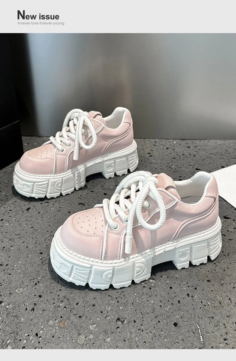 Beige muffin bottom leather shoes with 3cm rubber foam sole on a neutral background