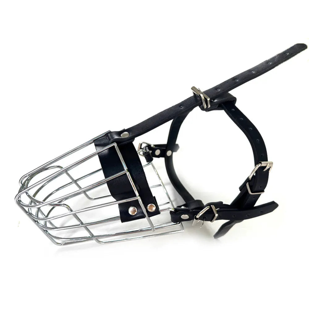 Metal dog mouth cover designed specifically for golden retrievers and German shepherds