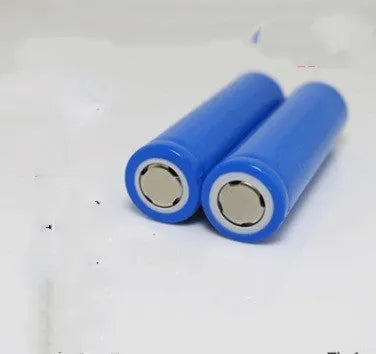 Lithium battery 3.7V 2600mAh with safety labels and capacity display