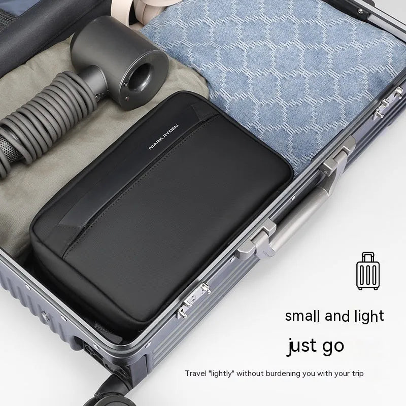 Multi Functional Wet Dry Separation Multi-layer Storage Bag in elegant black with 20L capacity and Oxford cloth exterior
