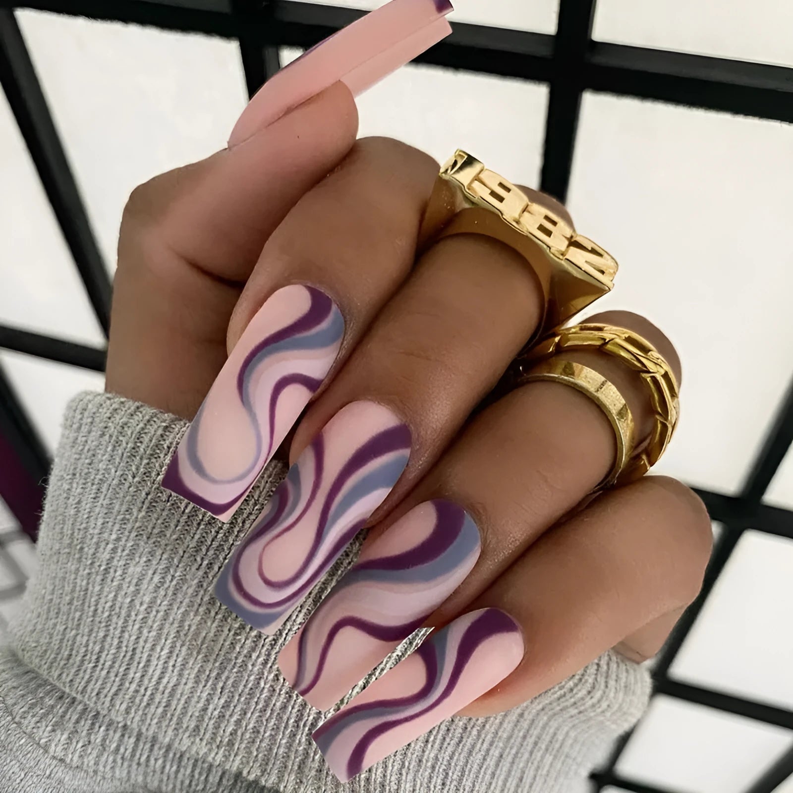 Ballet W067 Wave Line design nail stickers and jelly glue sachets on pink background