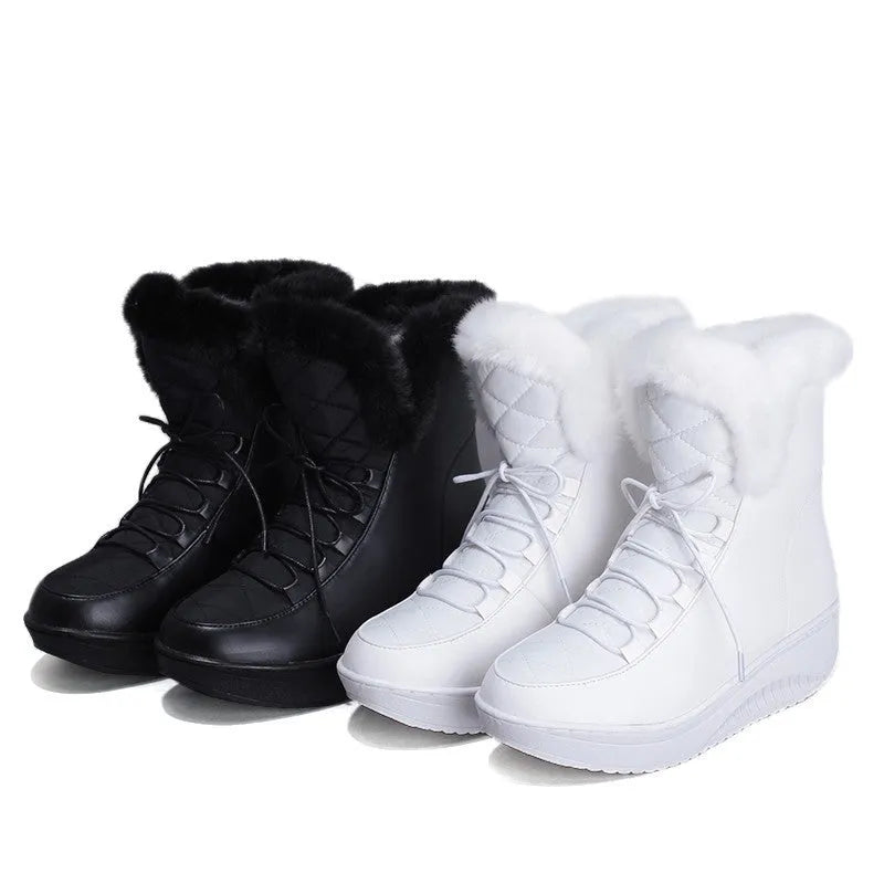 Women's black winter boots with 3cm platform, lace-up closure, and water-resistant PU leather construction