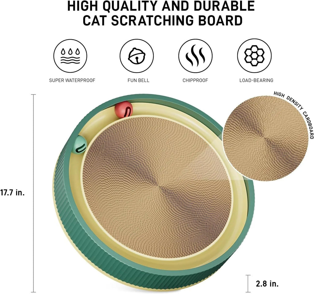 Green and white cat scratching board with 45cm diameter, showing corrugated cardboard surface and three ball toys