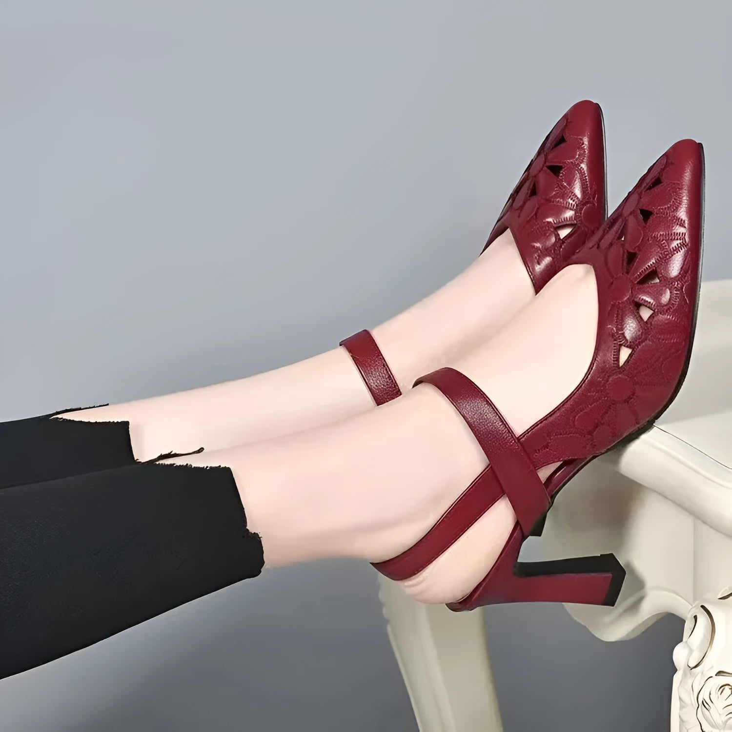 Fashion pointed toe sandals in red with backless design and hollowed toe box