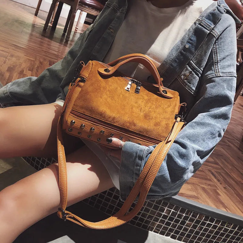 Soft PU women's tote shoulder bag showing smooth zipper and high-quality hardware in black colour option