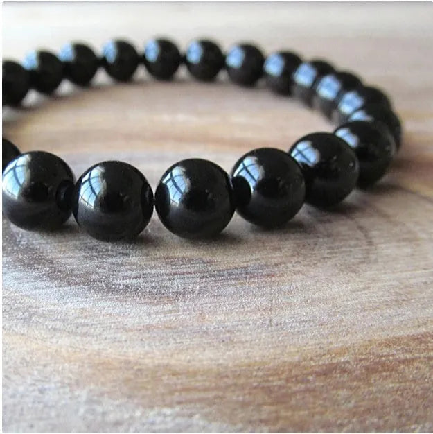 Black geometric agate bead bracelet with elastic cord, 8mm bead size