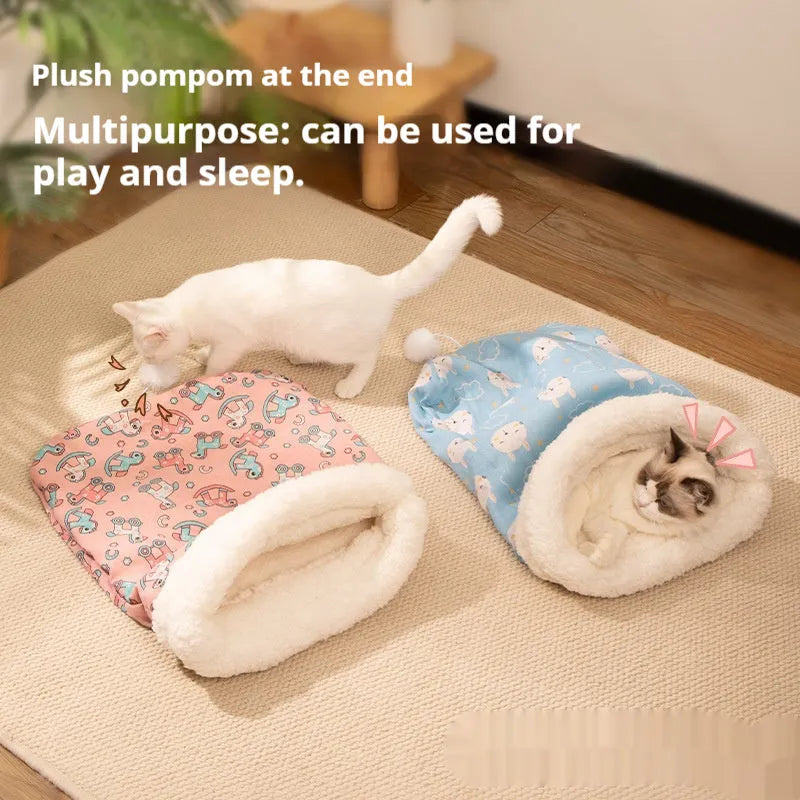 Flannel sleeping bag pet nest for cats measuring 50 by 40 centimetres in pink Trojan design